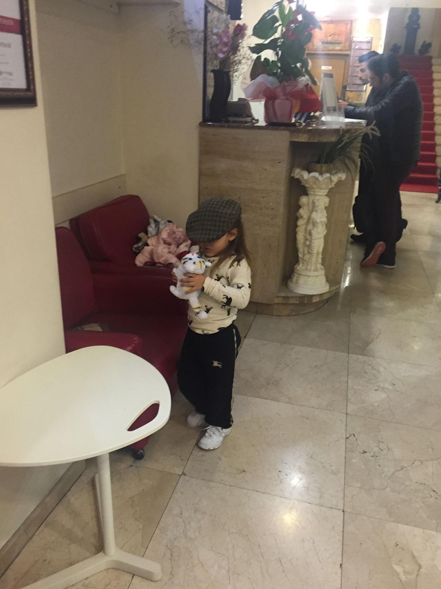 Guzel Izmir Hotel Esmirna Exterior foto